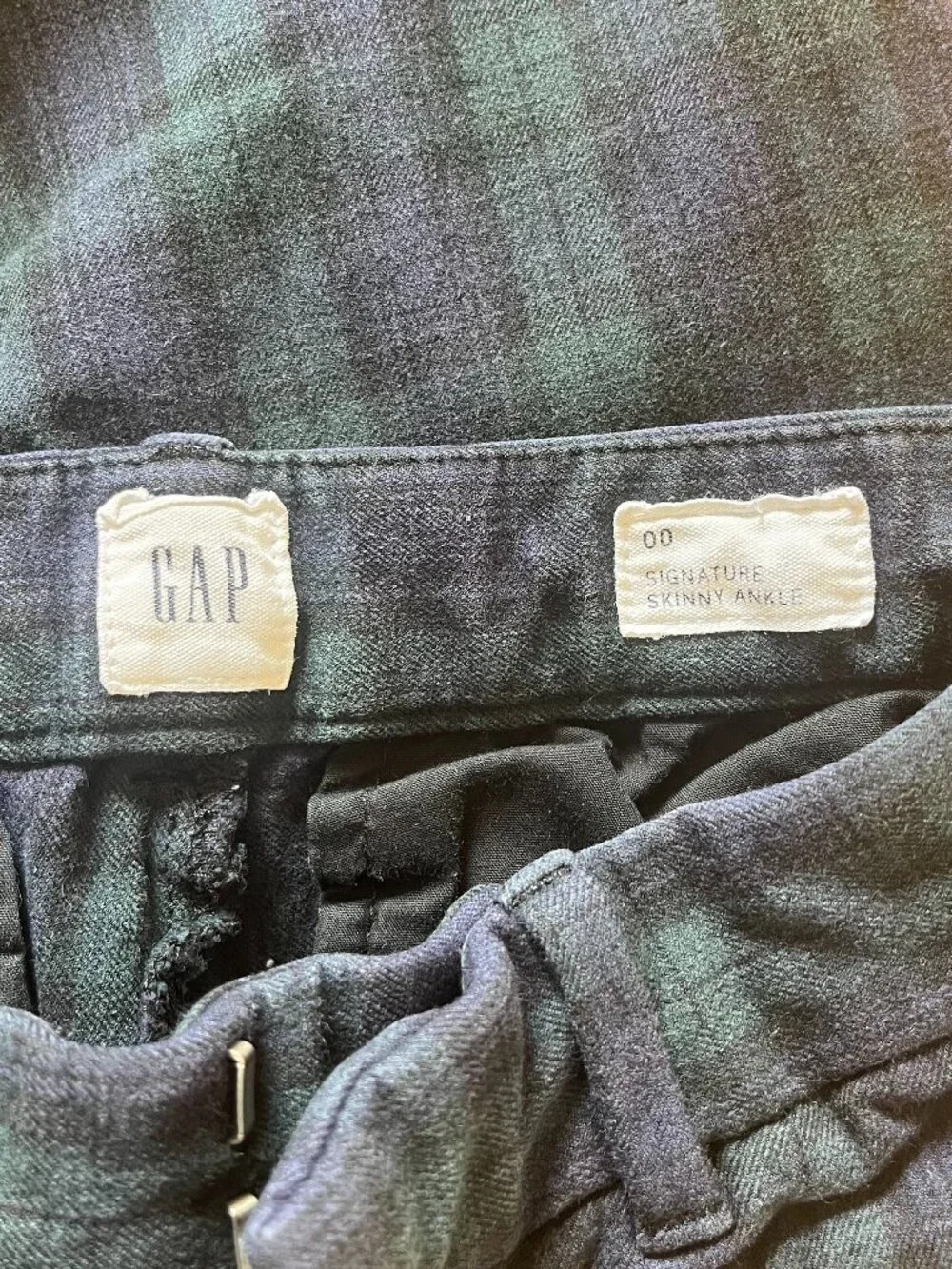 GAP Signature Skinny Ankle Pants Black Watch Plaid Navy Green Sz 00